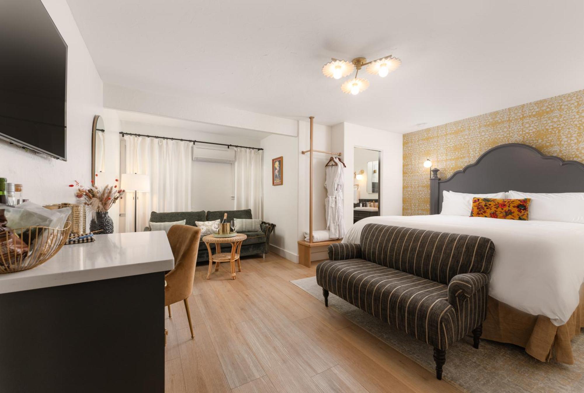 Petit Soleil - Bed, Breakfast And Bar Bed & Breakfast San Luis Obispo Ngoại thất bức ảnh