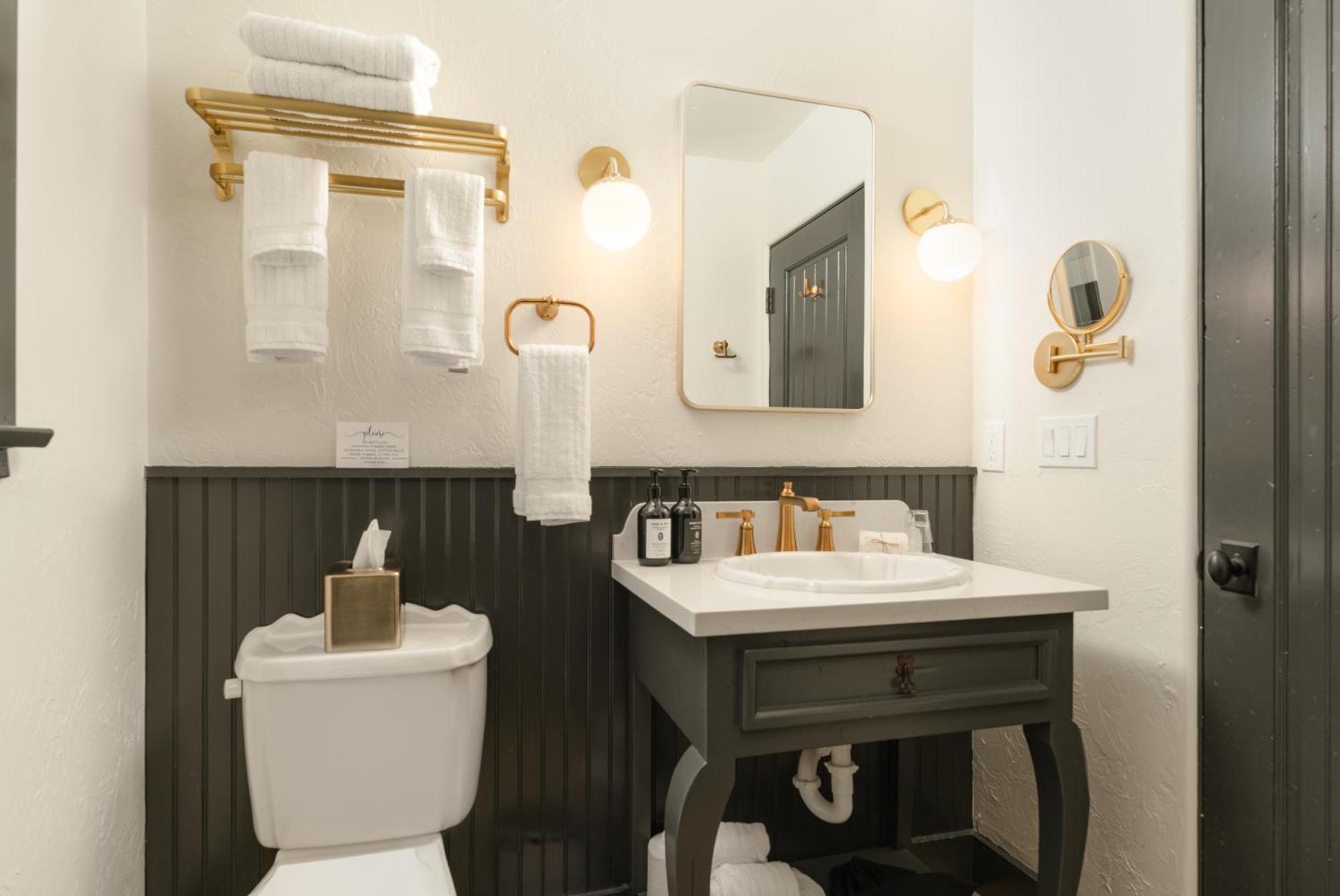 Petit Soleil - Bed, Breakfast And Bar Bed & Breakfast San Luis Obispo Ngoại thất bức ảnh