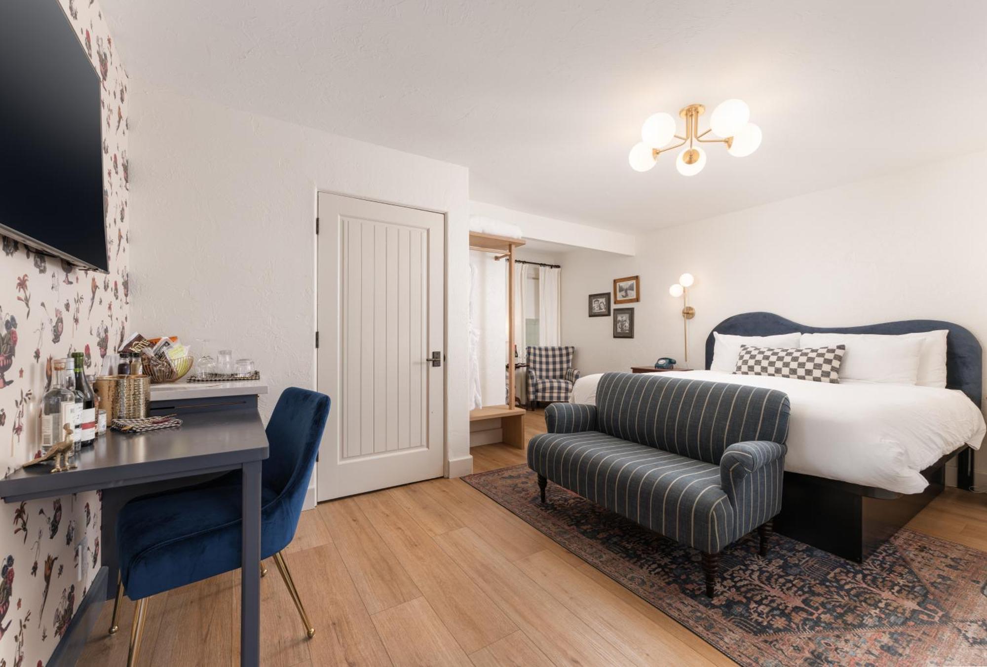 Petit Soleil - Bed, Breakfast And Bar Bed & Breakfast San Luis Obispo Ngoại thất bức ảnh