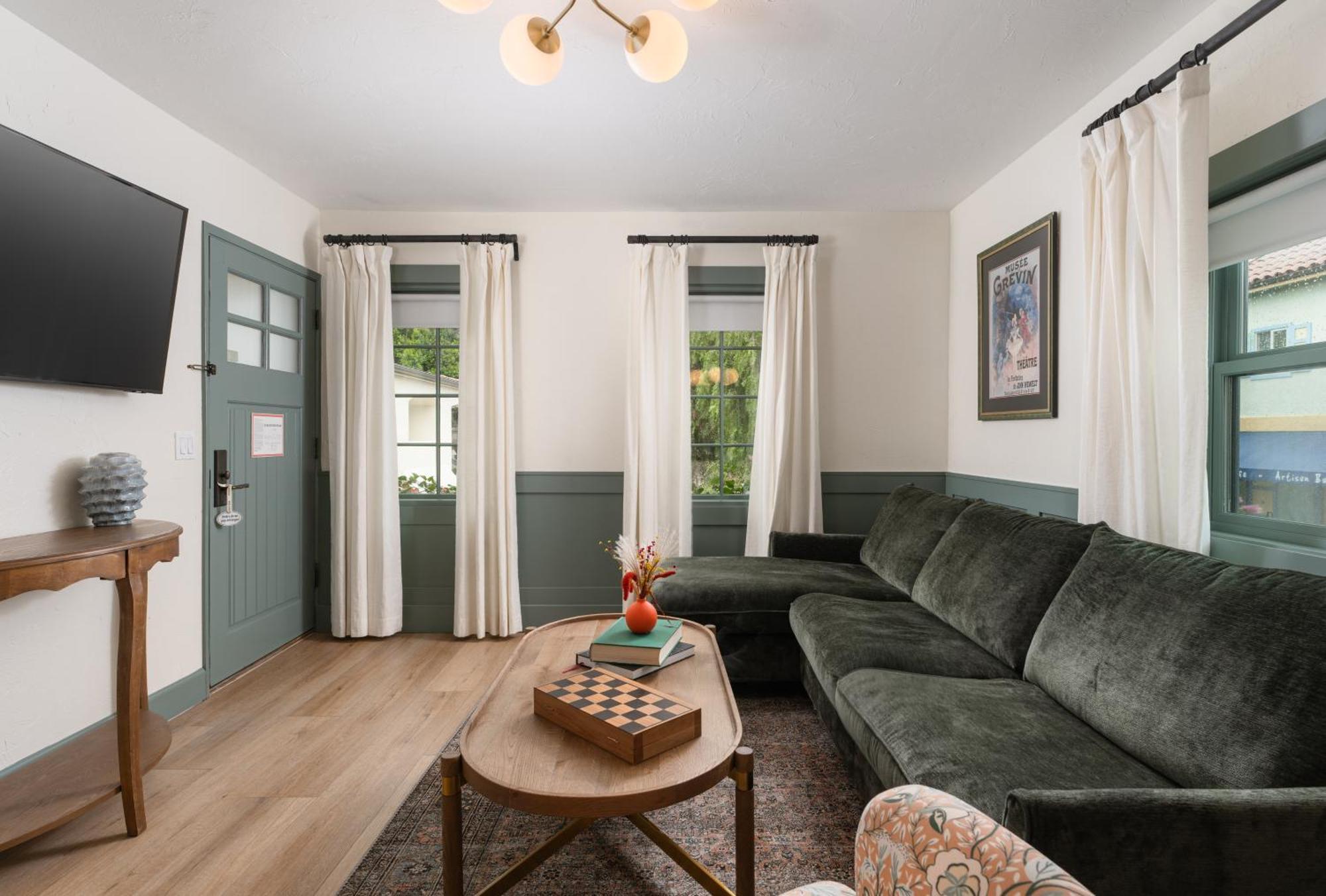 Petit Soleil - Bed, Breakfast And Bar Bed & Breakfast San Luis Obispo Ngoại thất bức ảnh