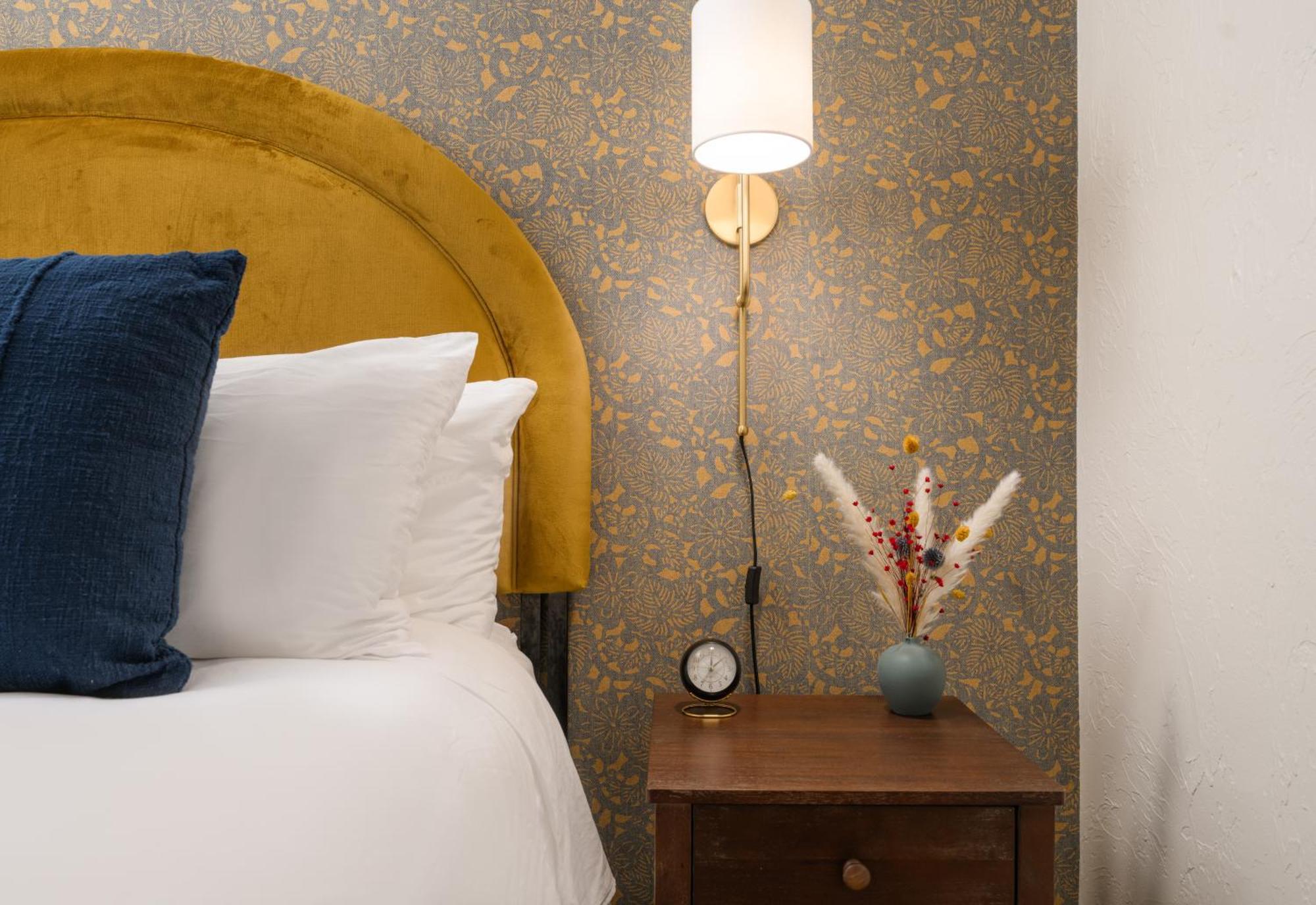 Petit Soleil - Bed, Breakfast And Bar Bed & Breakfast San Luis Obispo Ngoại thất bức ảnh