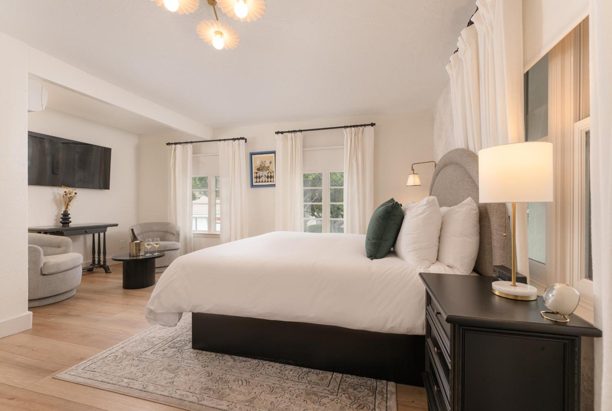 Petit Soleil - Bed, Breakfast And Bar Bed & Breakfast San Luis Obispo Ngoại thất bức ảnh