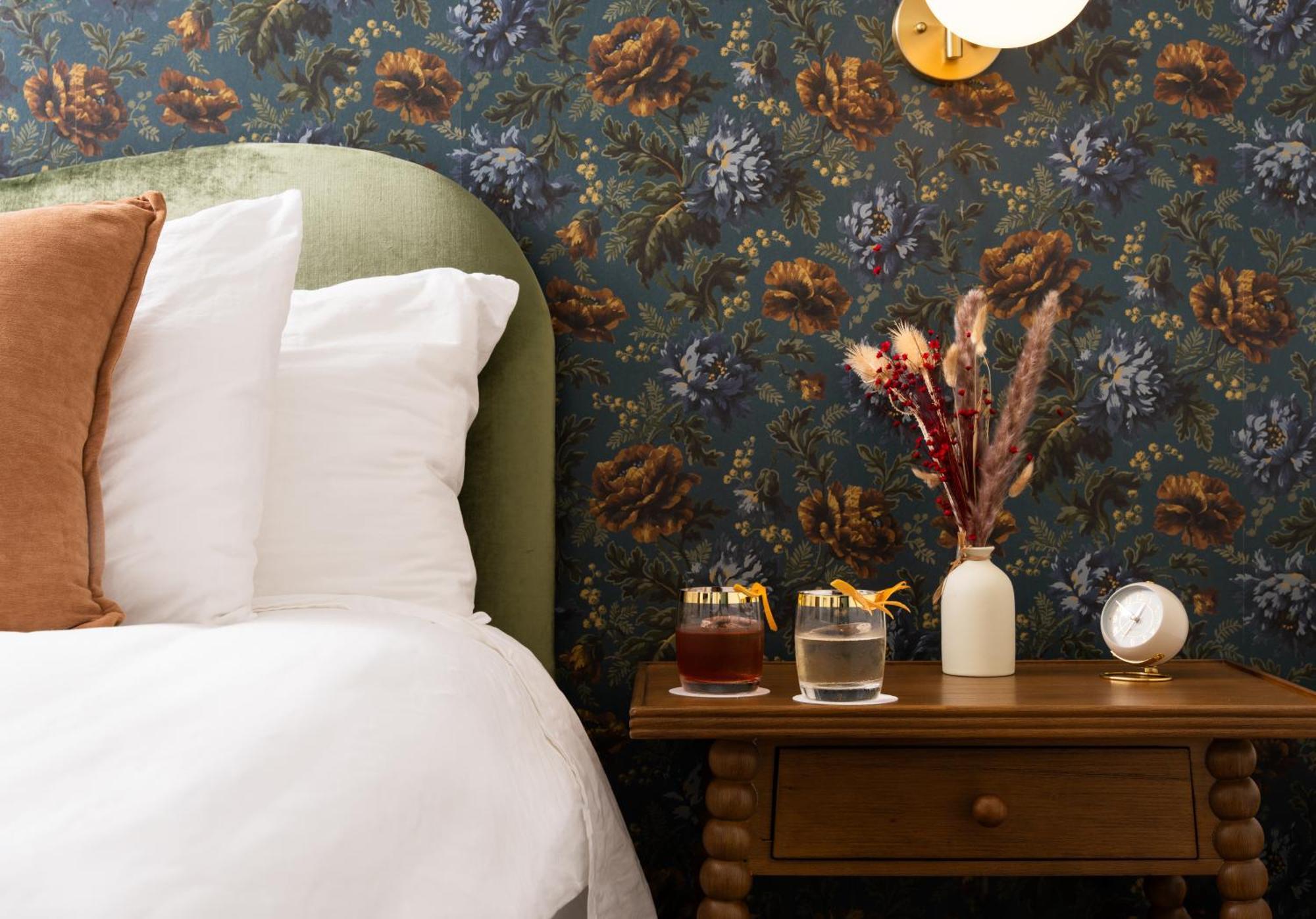 Petit Soleil - Bed, Breakfast And Bar Bed & Breakfast San Luis Obispo Ngoại thất bức ảnh