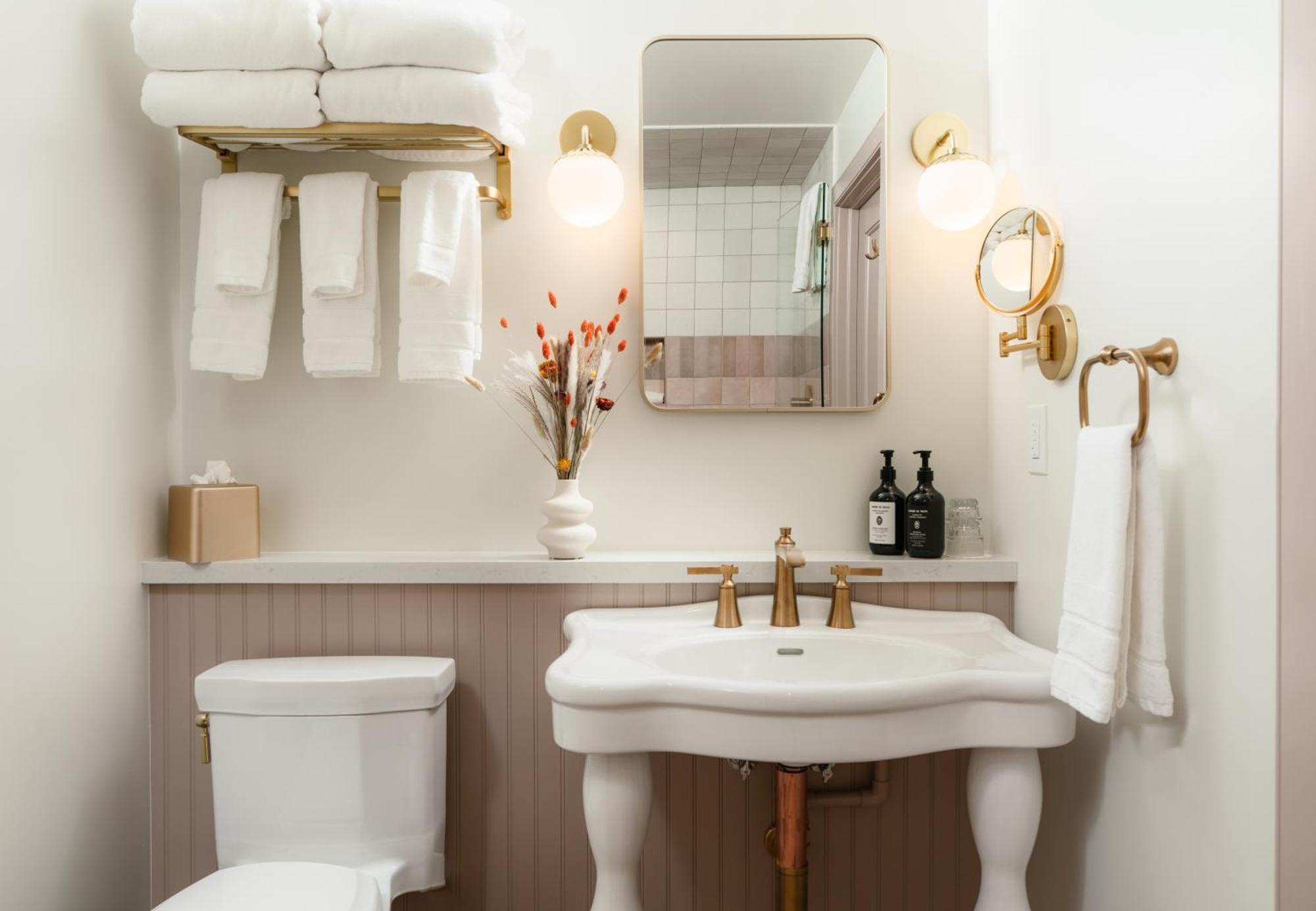 Petit Soleil - Bed, Breakfast And Bar Bed & Breakfast San Luis Obispo Ngoại thất bức ảnh